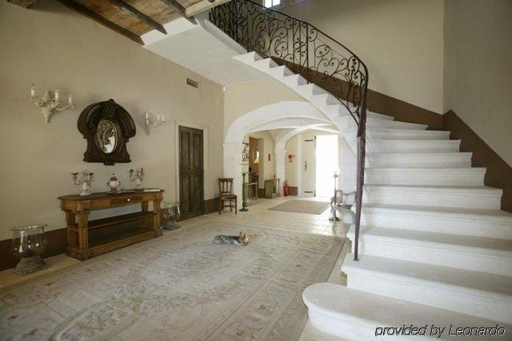 מלון פרדו Hameau Des Baux מראה פנימי תמונה